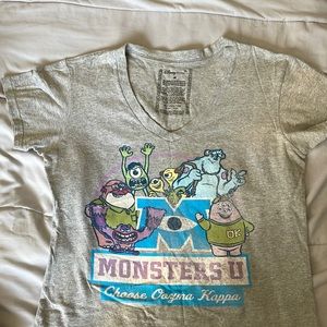 Disney tee. Size medium.